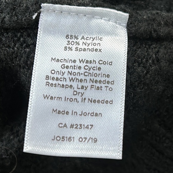 Talbots black/gray/winter white turtleneck sweater.  Size Large. Hi-lo hemline. - Picture 9 of 12